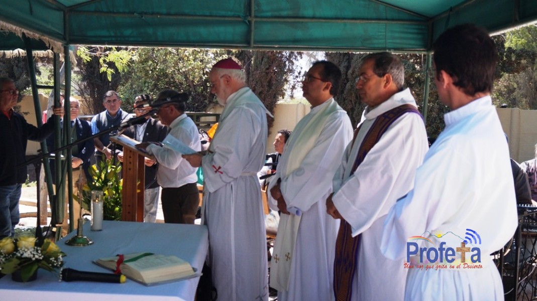 Obispo de Copiapó celebró Misa en el cementerio Parque del Recuerdo –  Profeta FM